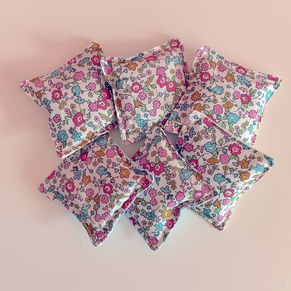 Organic Lavender Flower Sachets - Picture 3 of 6